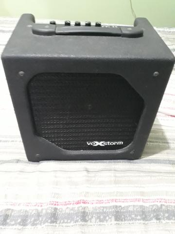 Guitarra com cubo amplificador de guitarra - Foto 3