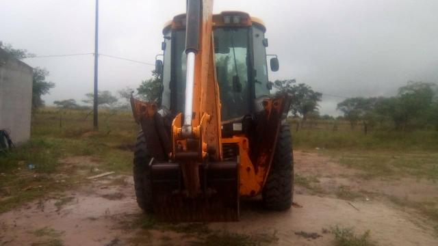 Retrô Jcb ano 2013 - Foto 5