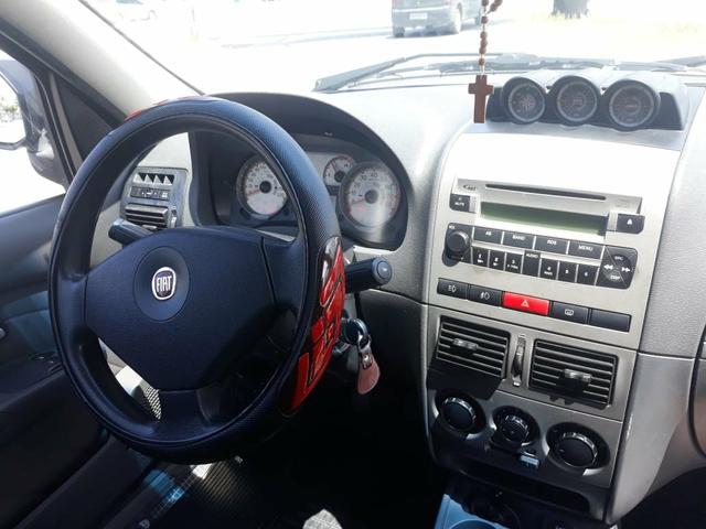 Fiat Palio Adventure 1.8 - Foto 2
