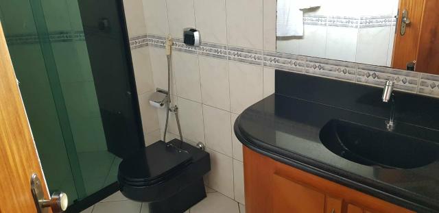 Apartamento no centro da cidade em prédio com infraestrutura - Foto 11