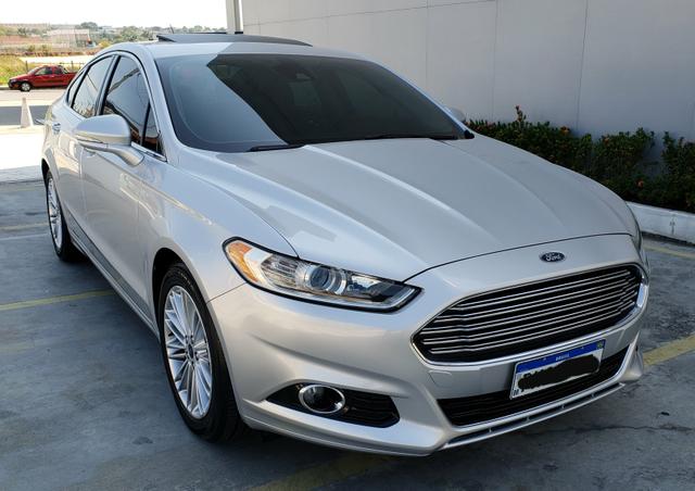 Ford Fusion Titanium FWD com teto solar 2016