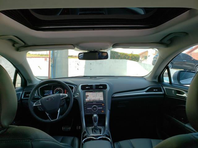 Ford Fusion Titanium FWD com teto solar 2016 - Foto 9