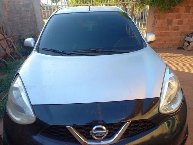 Nissan march 2017