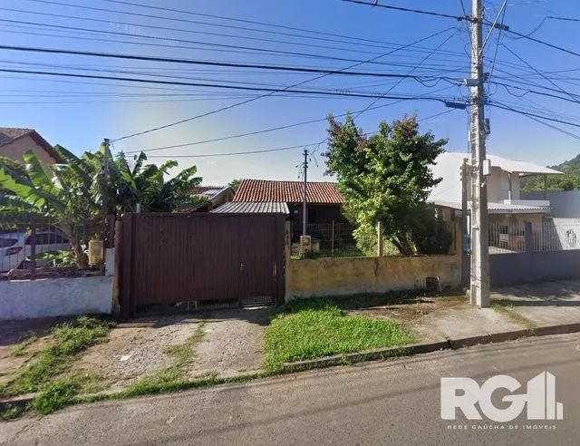 Terrenos à venda na Rua Agenor Mendes Ouriques em Porto Alegre