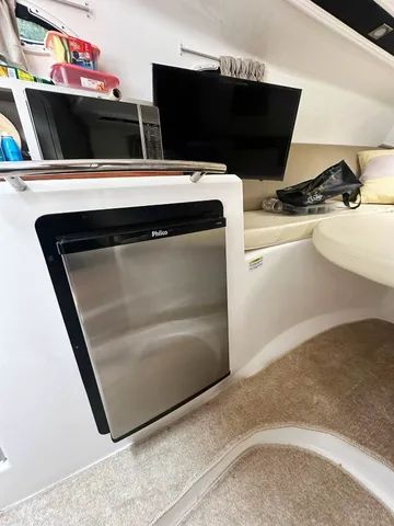 Lancha Focker 305GT - Ano 2023 - Mercruiser 6.2 - Foto 9