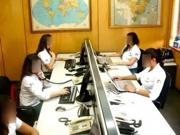 Estação de trabalho (4,6,8 e 10 lugares) - Consulte para Saber Preços - Foto 2