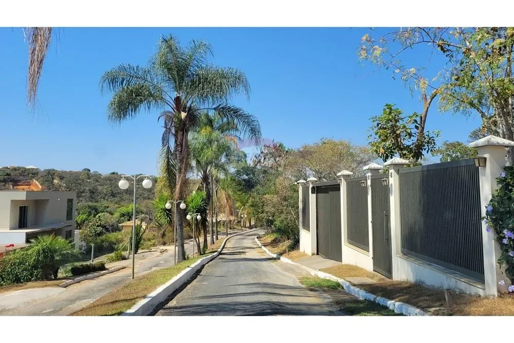 Lote em Lagoa Santa - condomínio fechado - Cond. Majestade Sabiá, 1.281m²