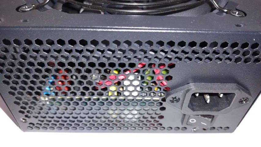 Fonte ATX Gamer 500W reais bivolt automático PFC ativo - Foto 3
