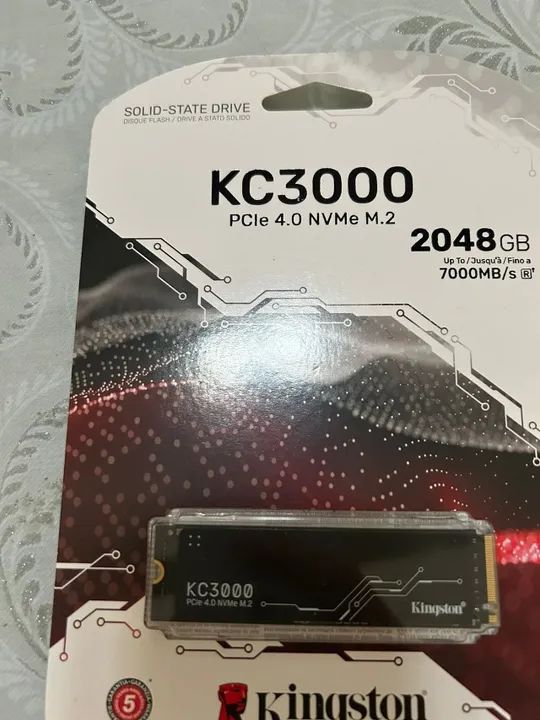 Nvme Kingston KC3000, 2 TB Leitura: 7000 MB/s, Gravação: 7000 MB/s