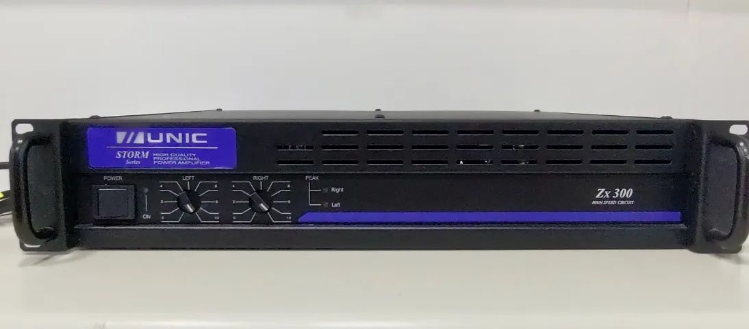 Amplificador Unic ZX300, divisor de som , equalizador e 6 caixas