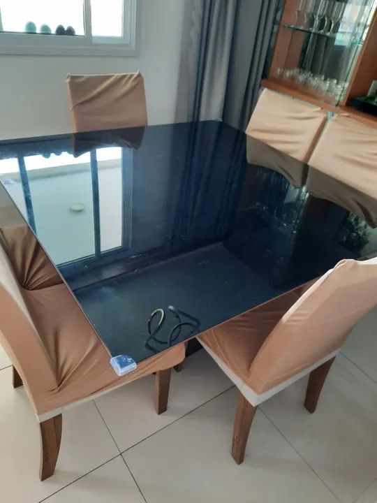 Mesa de jantar quadrada com 8 lugares 140x140cm - Foto 2