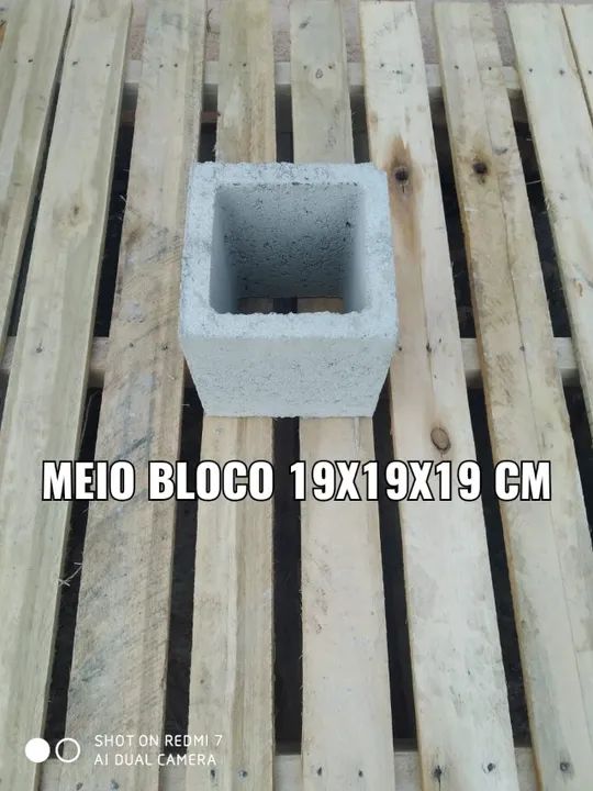 Bloco 14x19x39 cm - Estrutural - 4,5 Mpa - - Foto 6