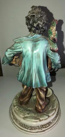 Porcelana menino instrumentista com pássaro Capodimonte Mollica  - Foto 5