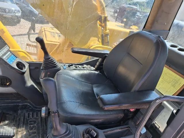 Escavadeira Komatsu PC350LC ano 2012 - Foto 6