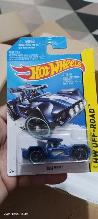 Diecast 1:64 Hot Wheels Bull Whip Off-Road