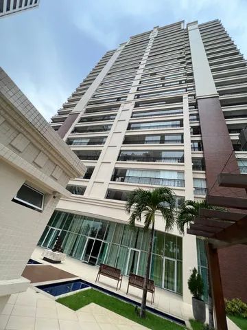 Apartamento para venda possui 220 metros quadrados com 4 quartos em Cocó - Fortaleza - CE