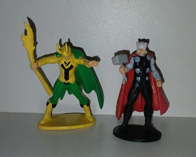 LOTE DUPLA MINIATURAS MARVEL IRMÃOS LOKI E THOR ORIGINAIS