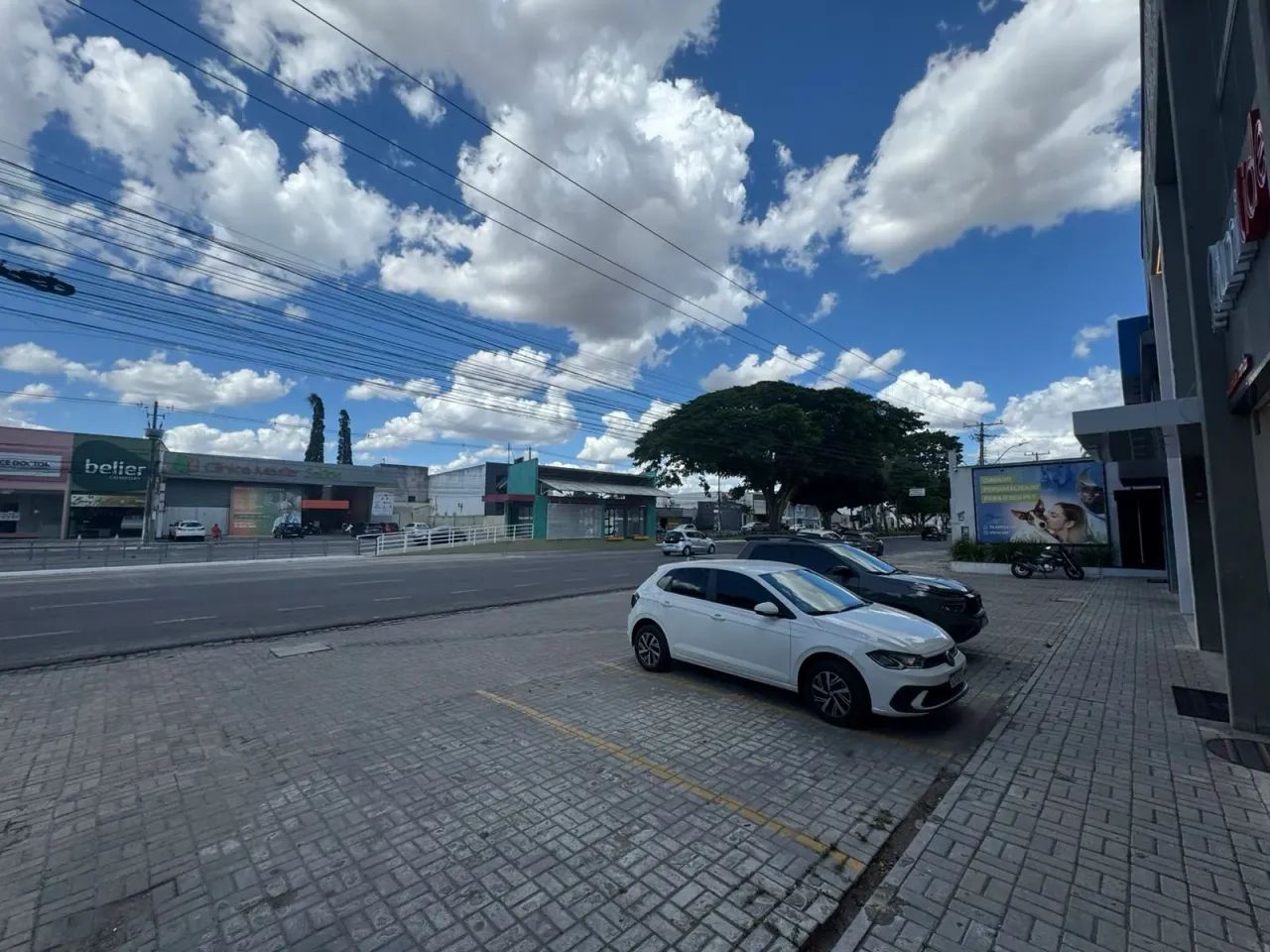 ALUGO PONTO COMERCIAL NA AV. GETULIO VARGAS - SANTA MONICA - Foto 2