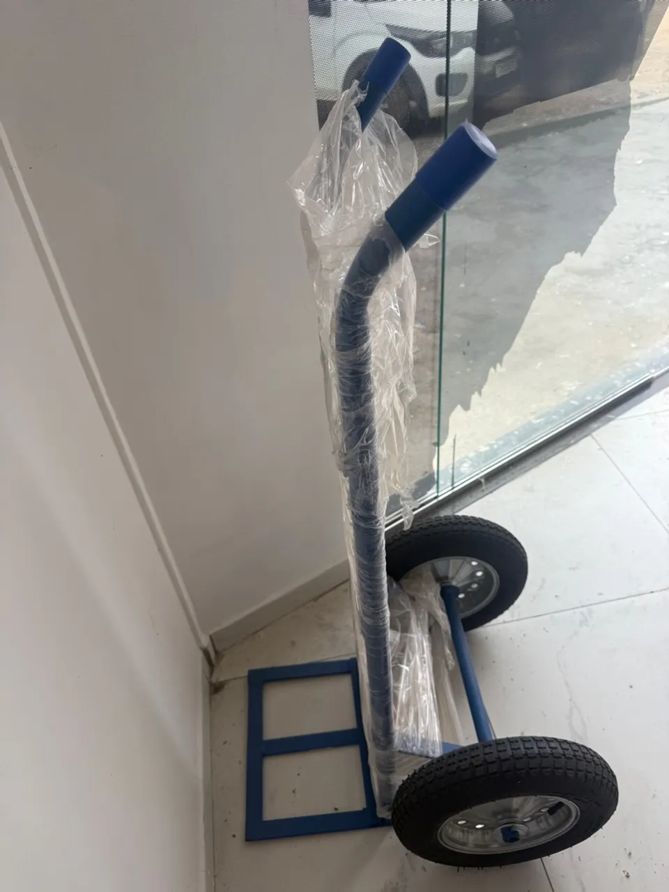 Carrinho de Carga Reforçado - Ideal para Comércio