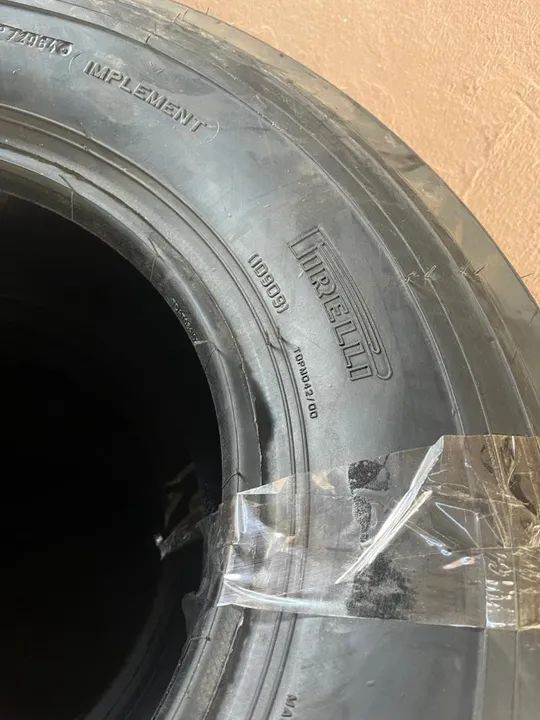 NOVO - Pneu Agrícola Implemento Aro 15 11L-15 Pirelli RA45 I-1 10PR TT - Foto 3