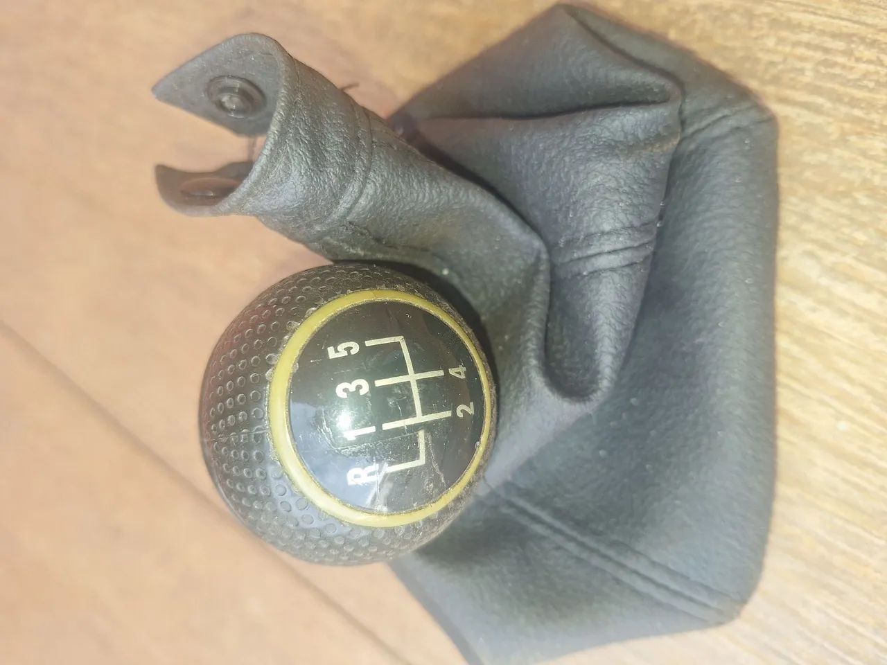 Manopla de Câmbio 5 Marchas Vw Gol quadrado- Preto