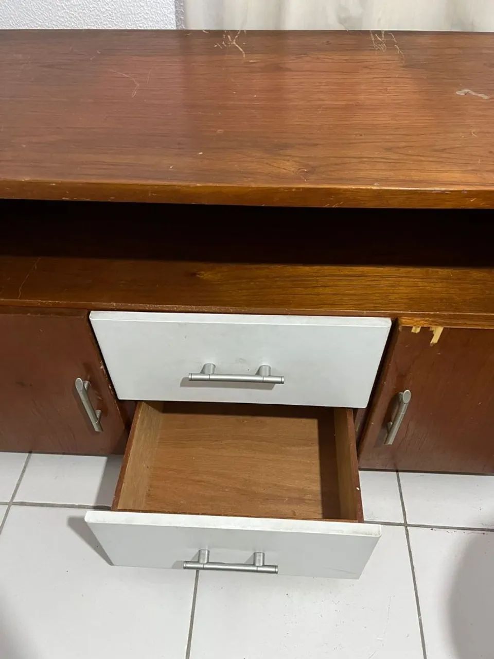 Rack de madeira maciça  - Foto 2