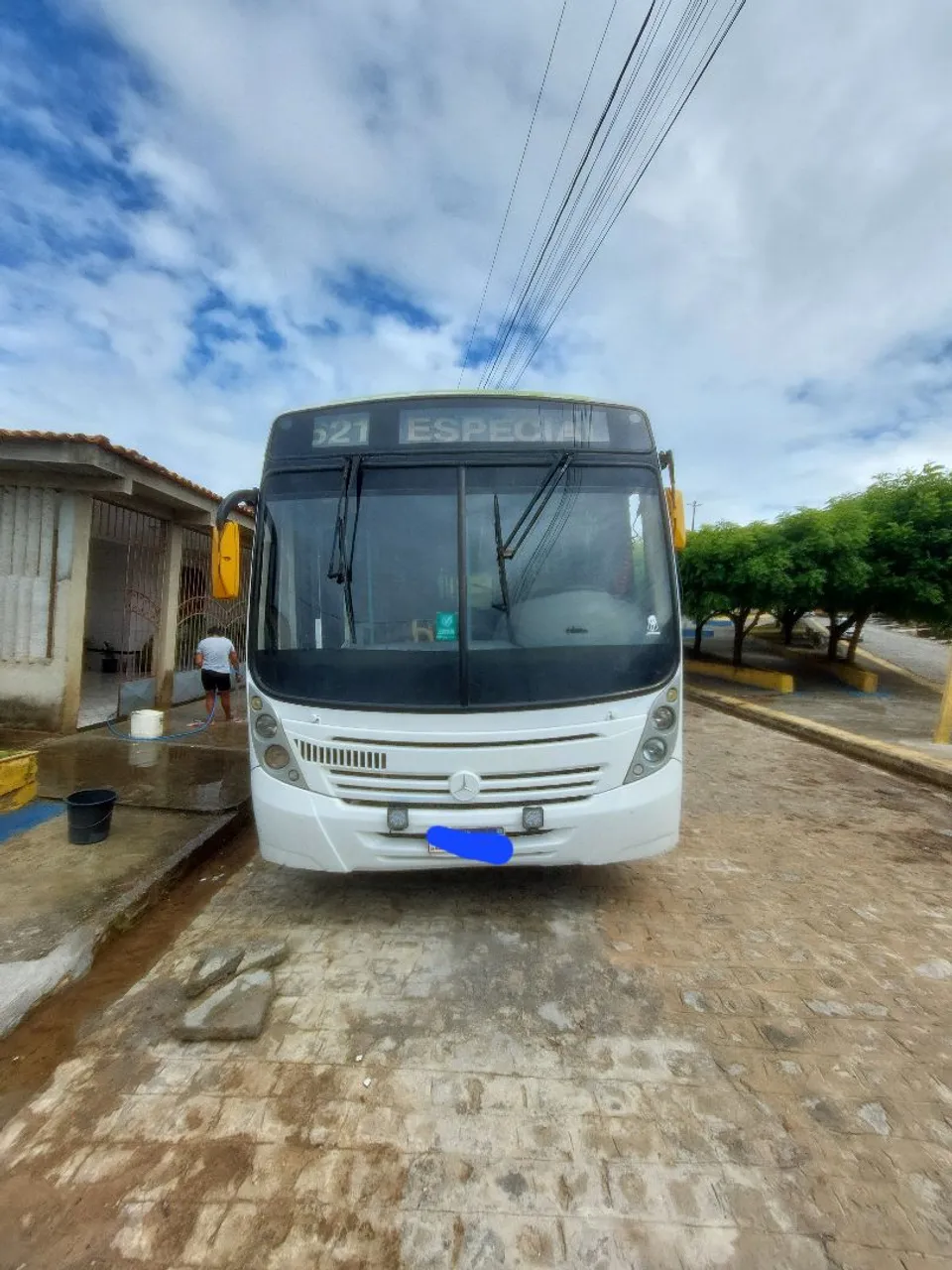 Ônibus Neobus Mercedes 1418 11 metros ano 2008 valor 75.000