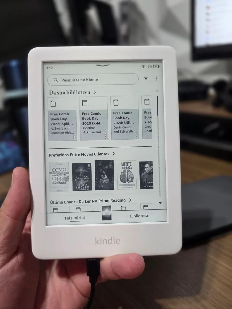 Kindle  10° geração 8gb + capas -  Ótimo estado