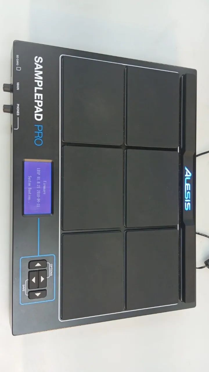 ALESIS SAMPLEPAD PRO +BAG ,SEMI-NOVO 