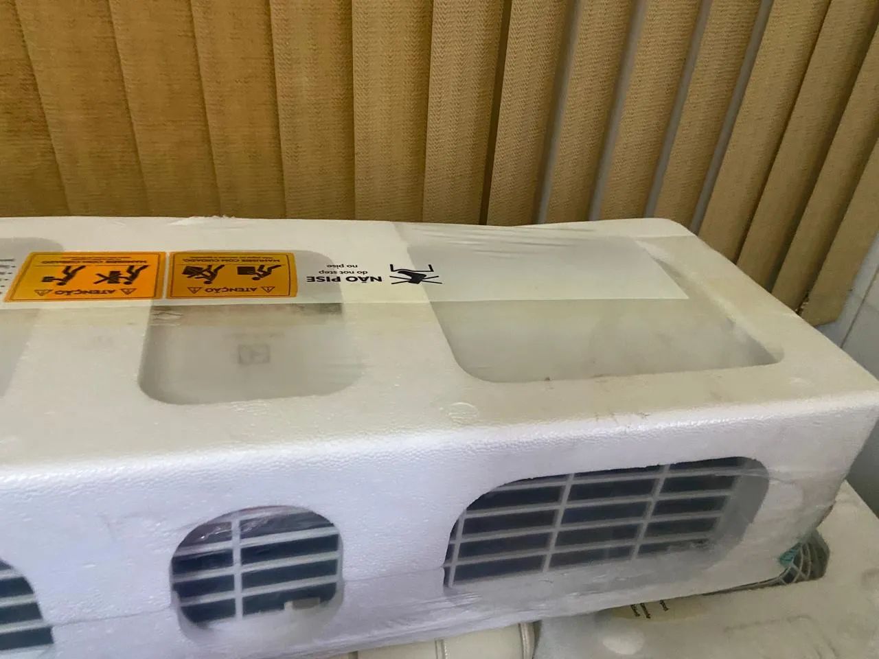 Ar condicionado split 12000 BTUs inverter 220 V - Foto 4