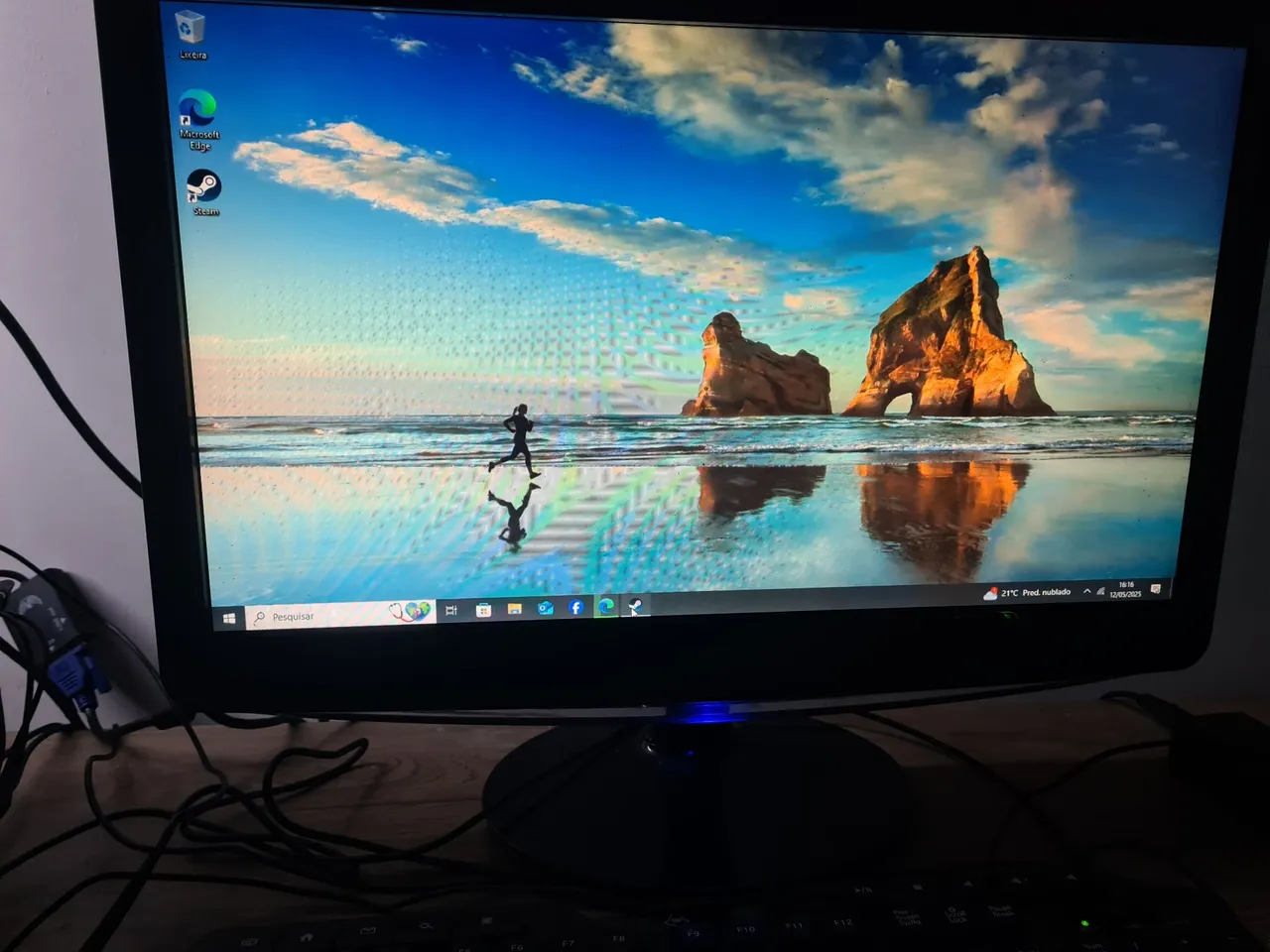 Monitor 21.5 polegadas