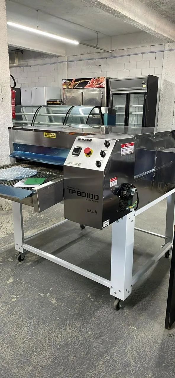 Forno esteira para pizza 80/100 a gás Tecnopizza (Ester)