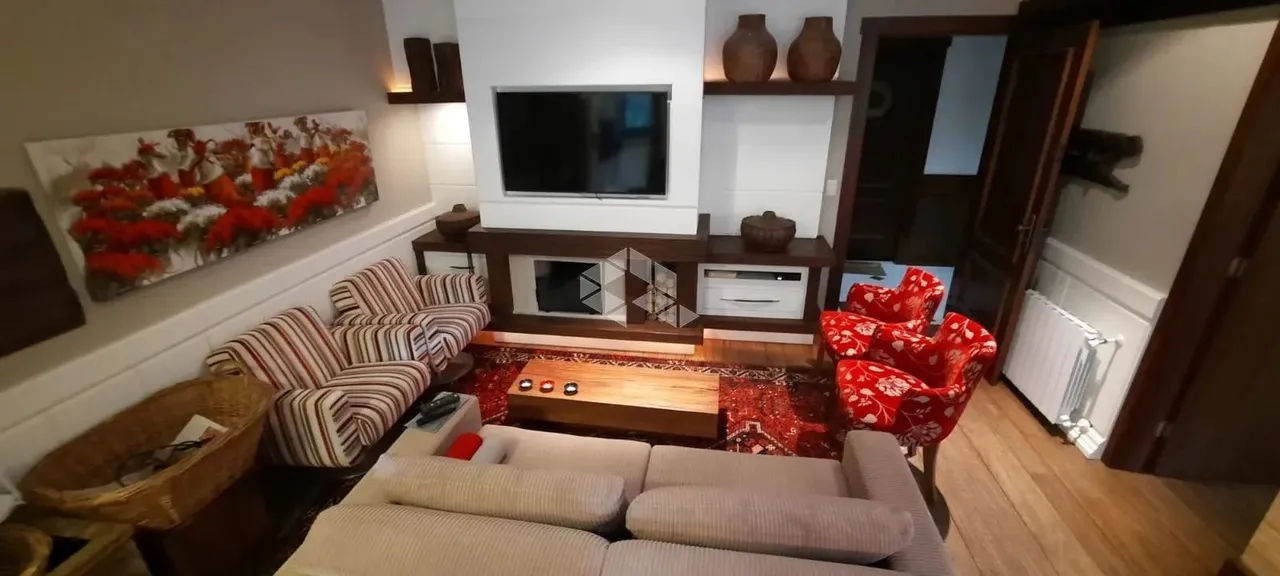 Apartamento 2 dormitórios, 91m² privativos, 1 vaga, no Knorrville, a 5 minutos da Rua Cobe