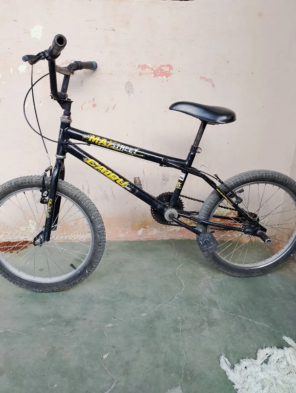 Vende-se bicicleta BMX Max street cairu