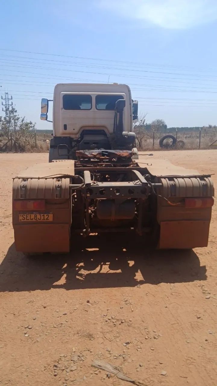 Caminhao MB Axor 3344 6X4 2023  - Foto 4