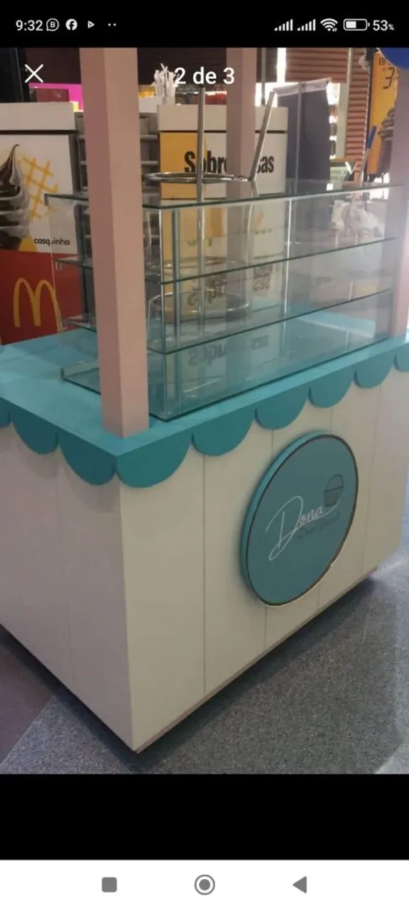 Banca para venda de doces Dona Brigadeiro
