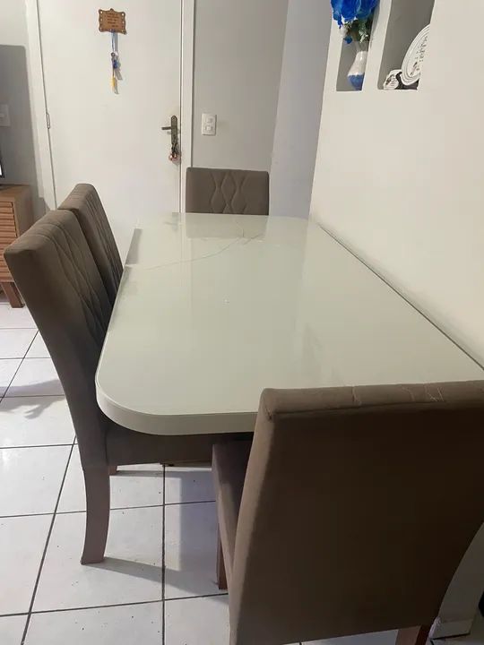 Mesa de jantar branca 4 cadeiras - Foto 4