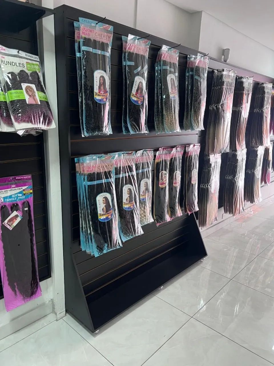 Painel Canaletado em mdf com 6 rodinhas - Foto 3