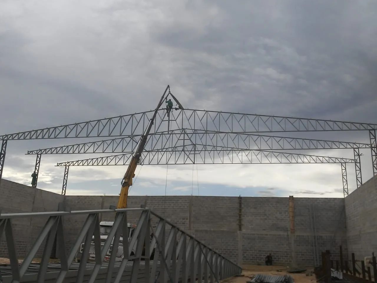 Estrutura metálica,Blocos de Concreto Hexagonais para Pavimentação - Foto 5