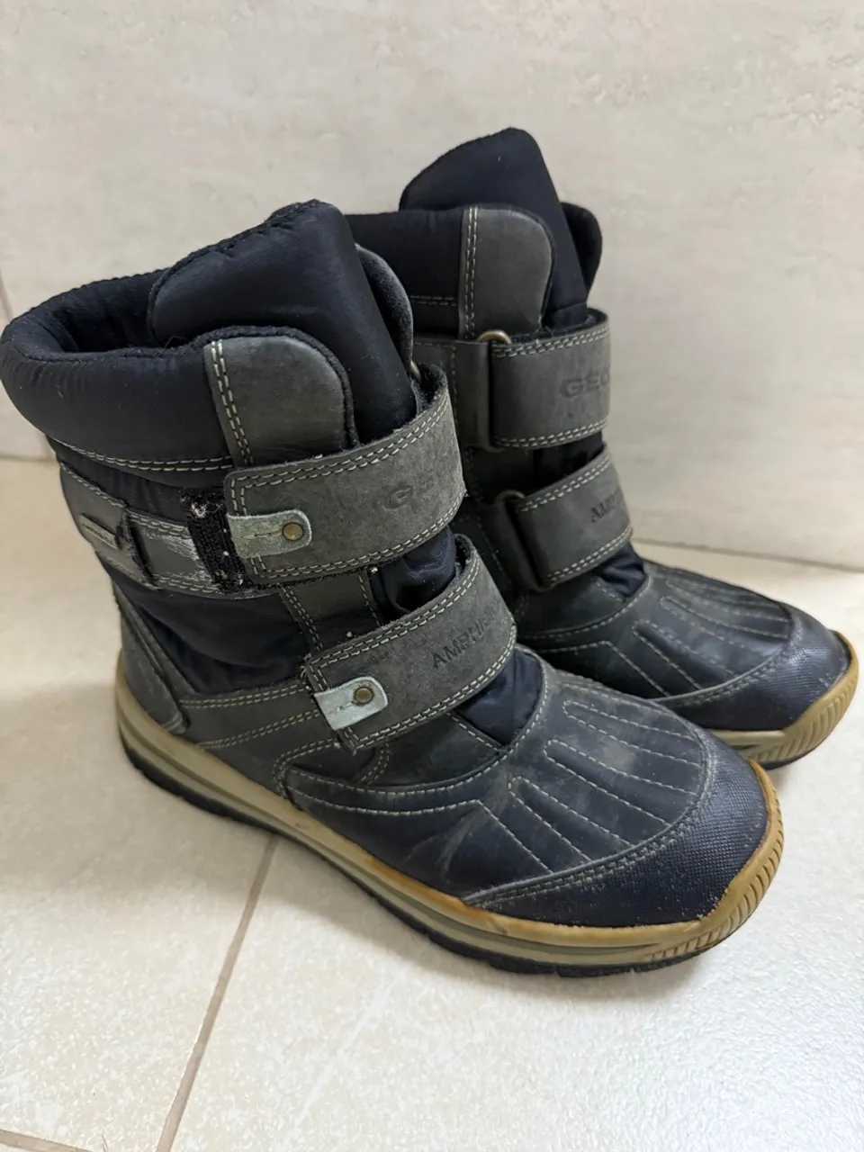 Bota tamanho 35