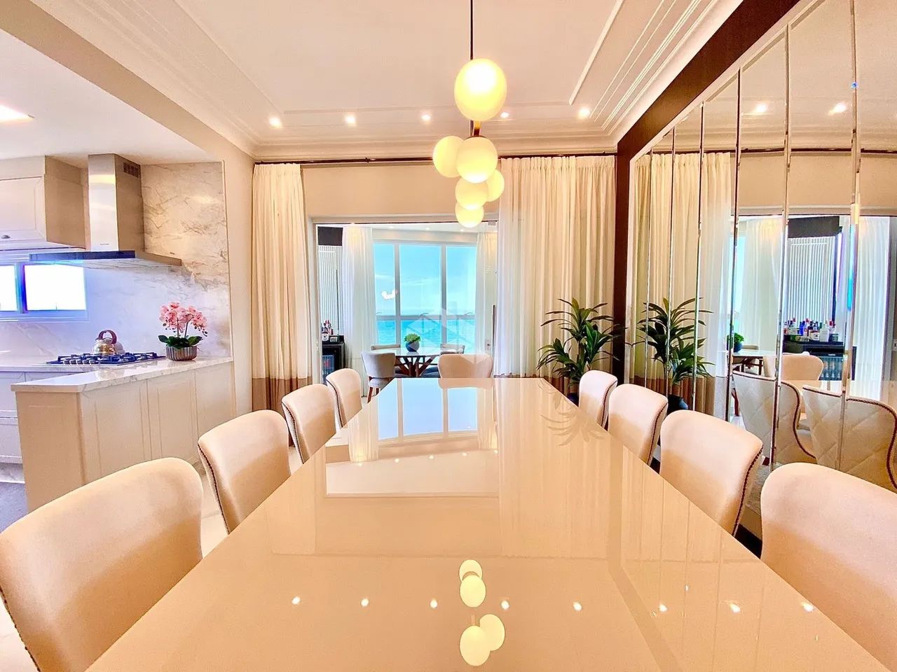 Apartamento 4 Suítes/Dormitórios Mobiliado - Perequê - Porto Belo