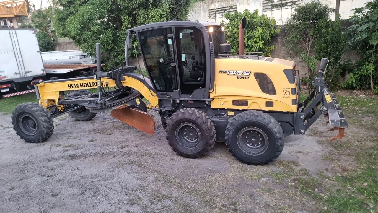 Moto Niveladora New Holland RG140B VHP ANO 2021 COM APENAS 1.200 HORAS  - Foto 2