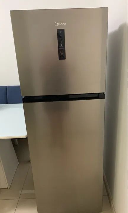 Geladeira nova, menos de um ano de uso. Com nota fiscal  - Foto 3