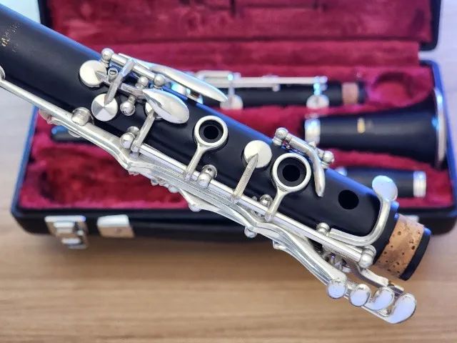 Clarinete Yamaha YCL-451 #009490 em madeira - Instrumentos