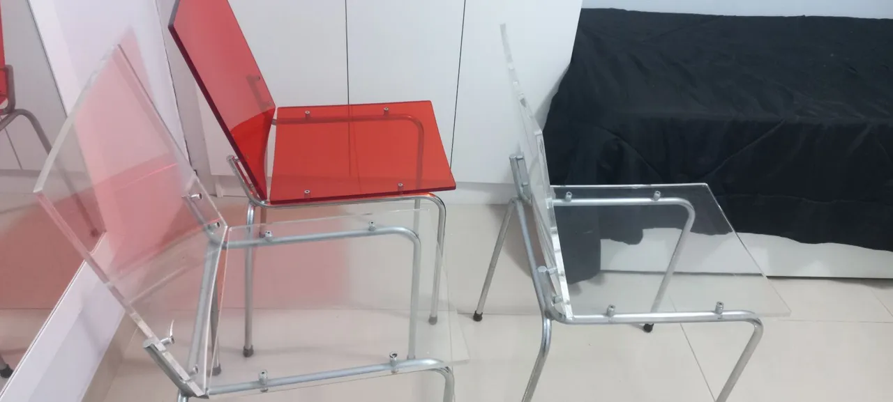 Cadeiras Acrílico Design Moderno