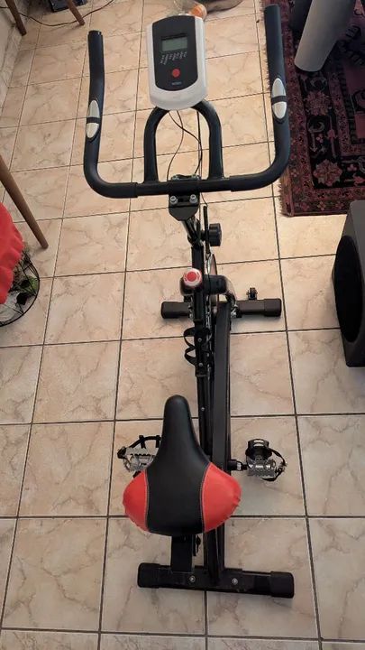 Bicicleta ergométrica Spinning Life Zone - Foto 3