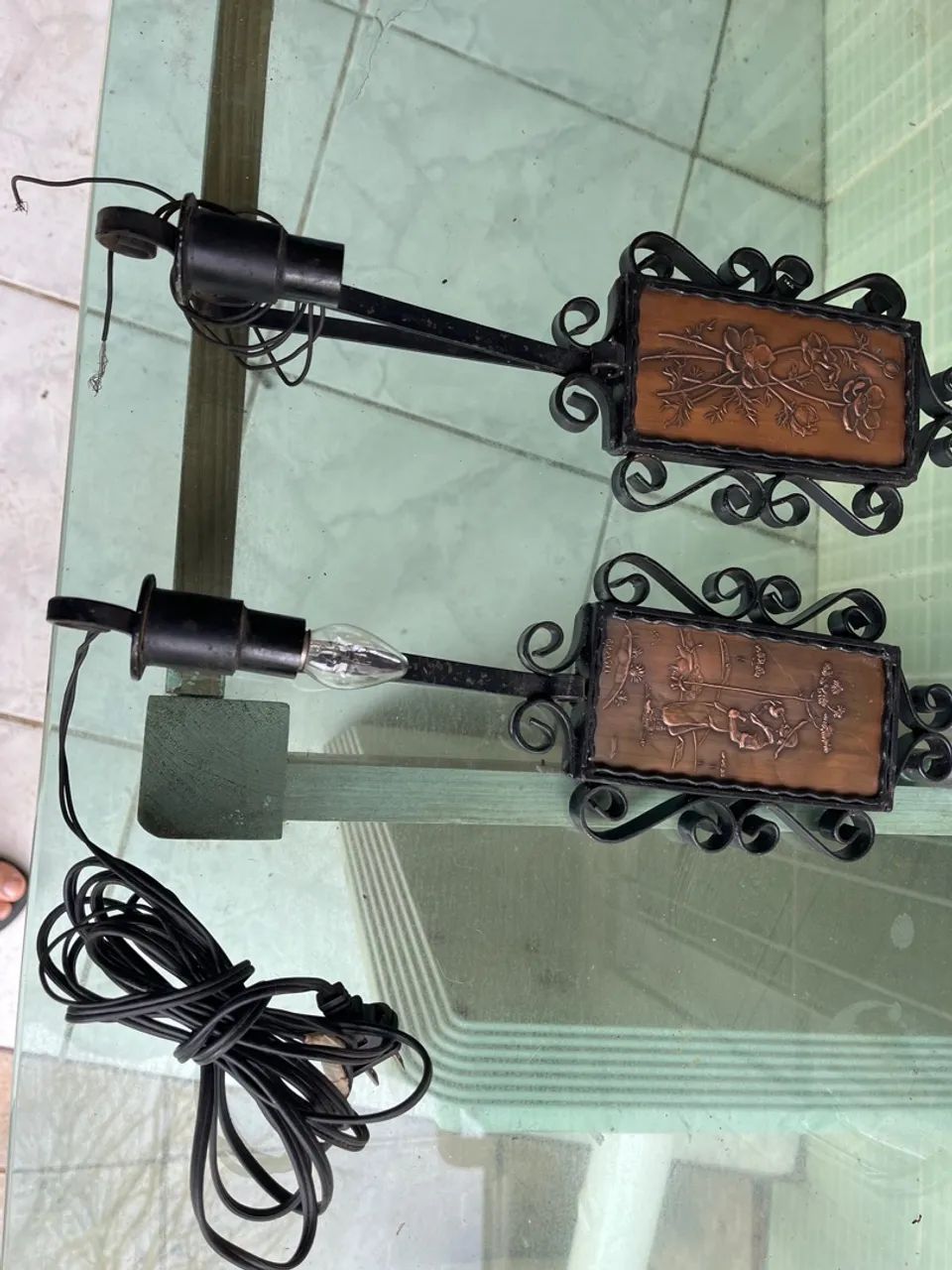 Arandelas Decorativas Vintage como Detalhes em Cobre