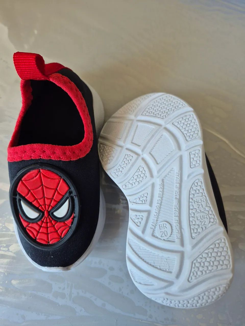 Calçados menino 25,00 cada par - Foto 6