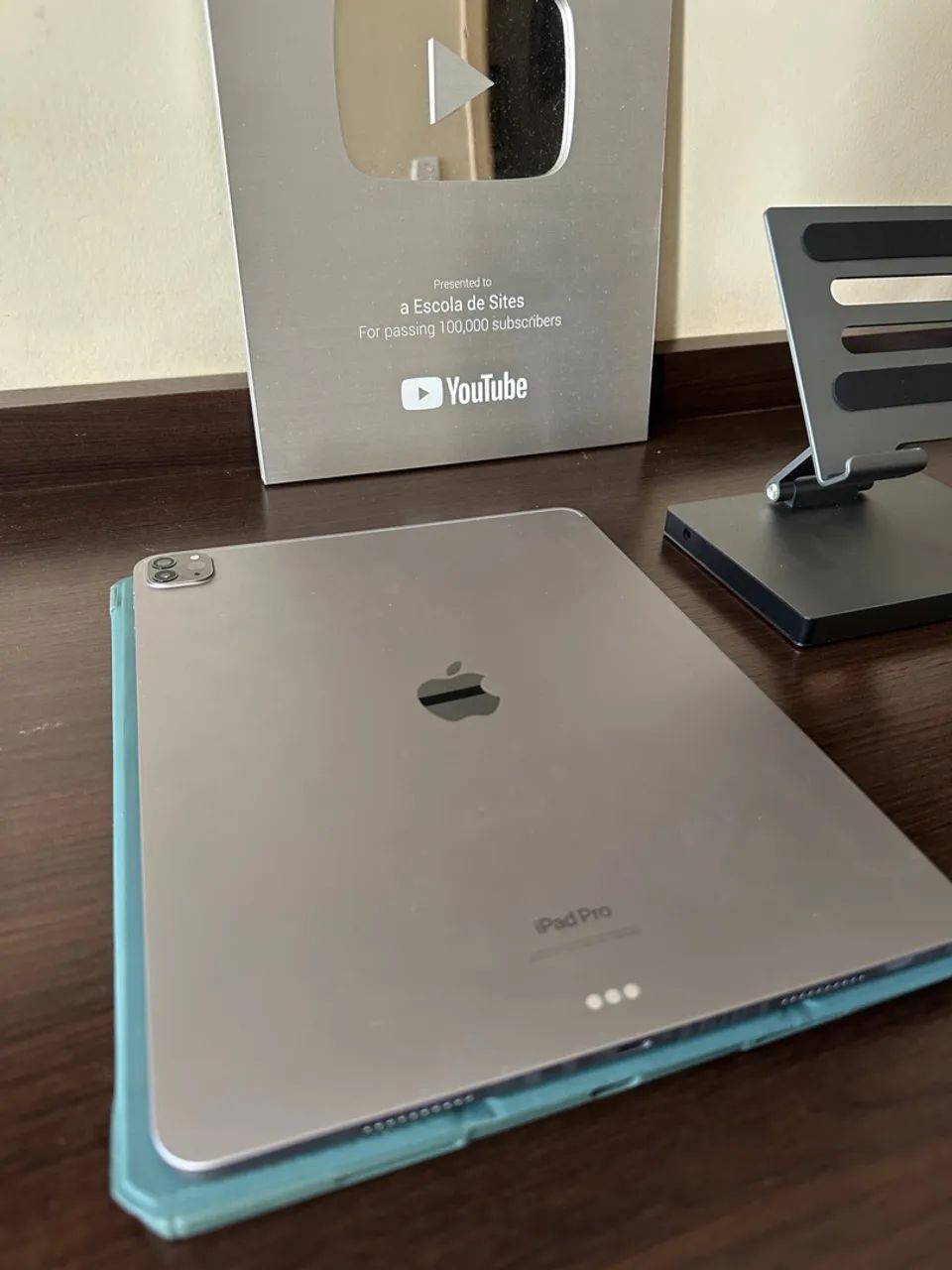 iPad Pro M2 12.9 128gb Sem Detalhes 6ª geração - Foto 2
