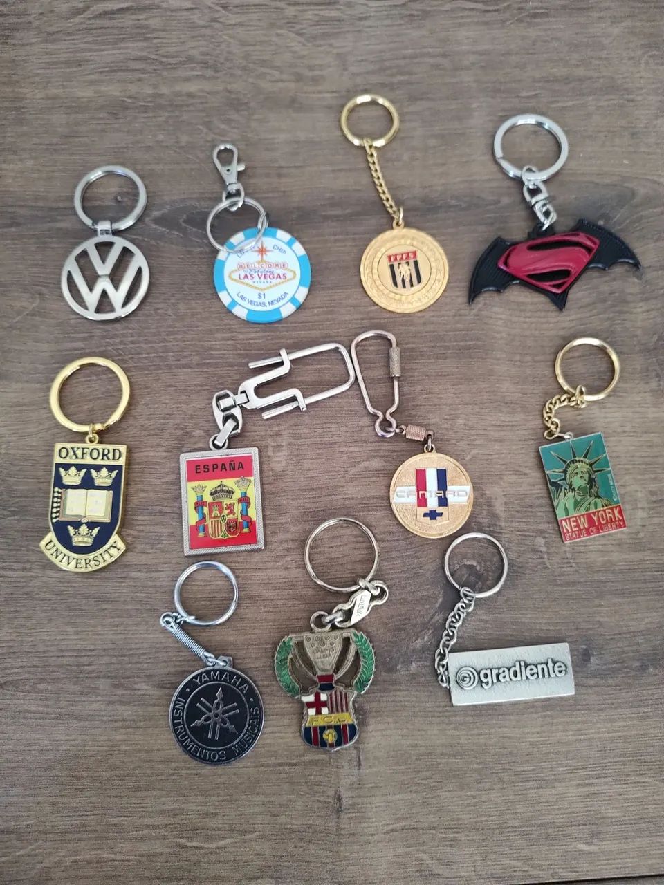 Coleção de Chaveiros Diversos 